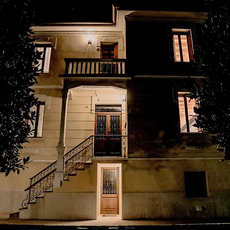 Naboo Luxury 4*