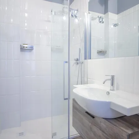 Гостевой дом Naboo Luxury Верона