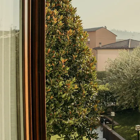 Naboo Luxury Верона
