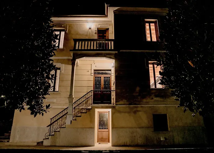 Naboo Luxury 4*
