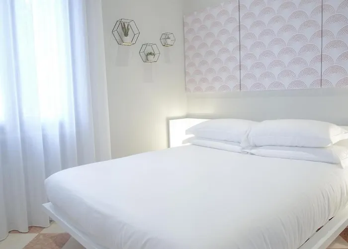 Konukevi Naboo Luxury 4*