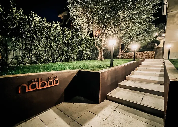 Naboo Luxury Konukevi
