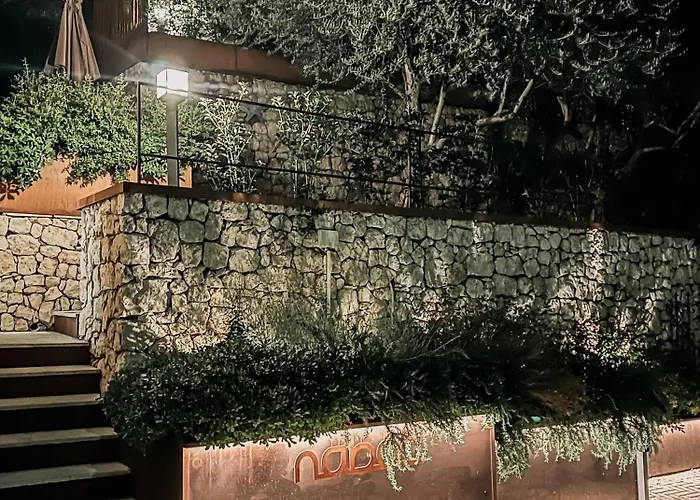 Konukevi Naboo Luxury