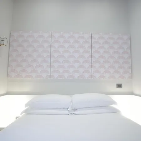 ゲストハウス Naboo Luxury ヴェローナ