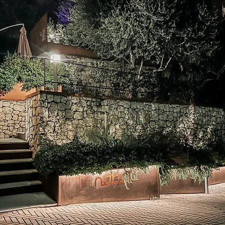 ゲストハウス Naboo Luxury