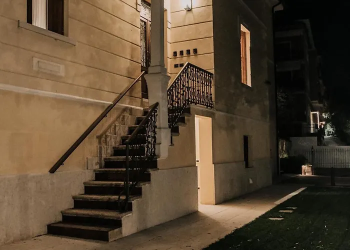 Naboo Luxury 4*